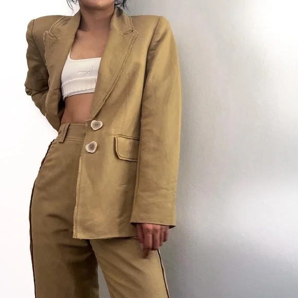 🛑 SOLD 🛑 AJE Estate Cut Out Safari Blazer • Size 6 • BNWoT • Never Worn - Picture 2 of 9